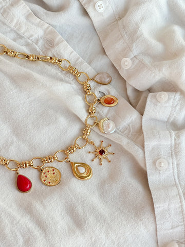 Metavasis Necklace
