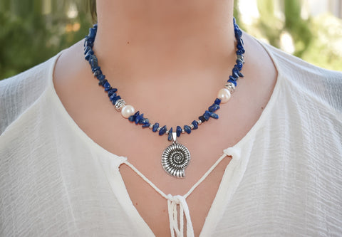 Shell Blue Necklace