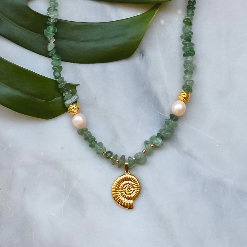 Shell Green Necklace